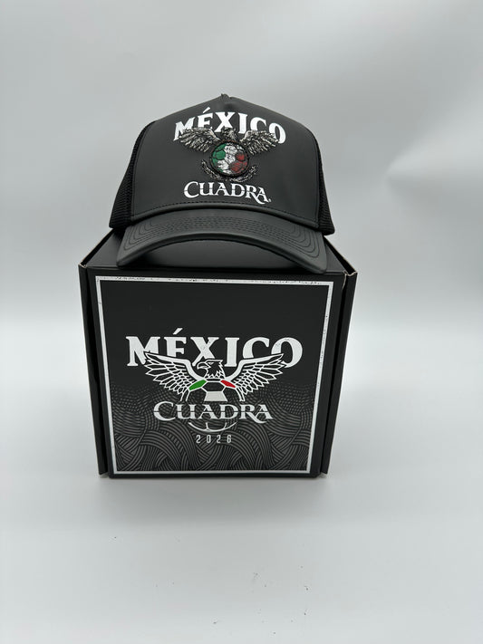 GORRA CUADRA NEGRA